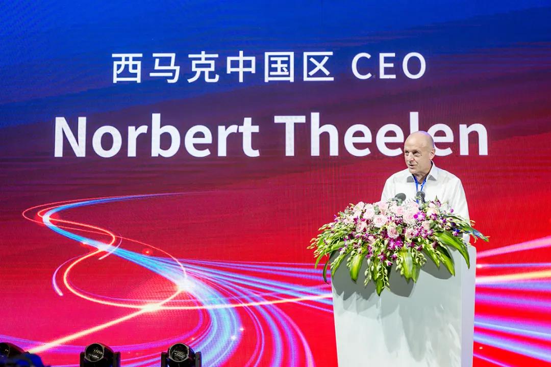 1811624851121451.jpg 1811624851121451.jpg